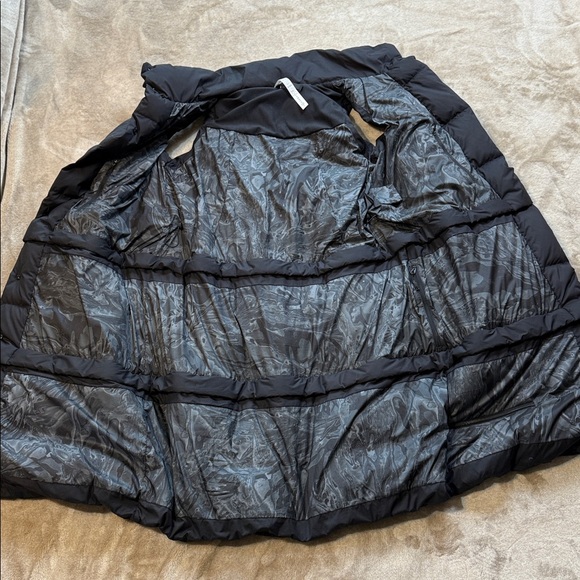 Lululemon Transformable Parka Black Size 6 Long Vest Removable Sections Down - Picture 4 of 16